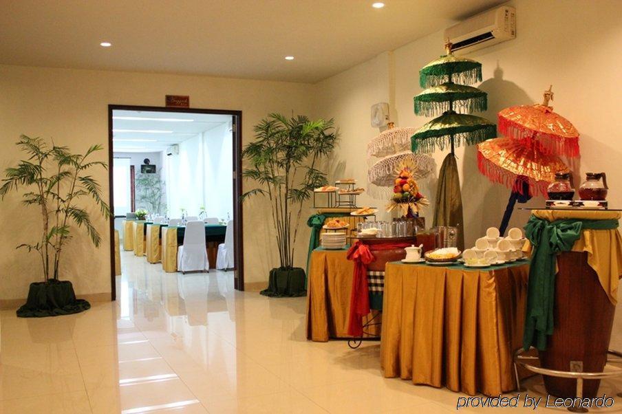The Rani Hotel & Spa Kuta  Restaurant photo
