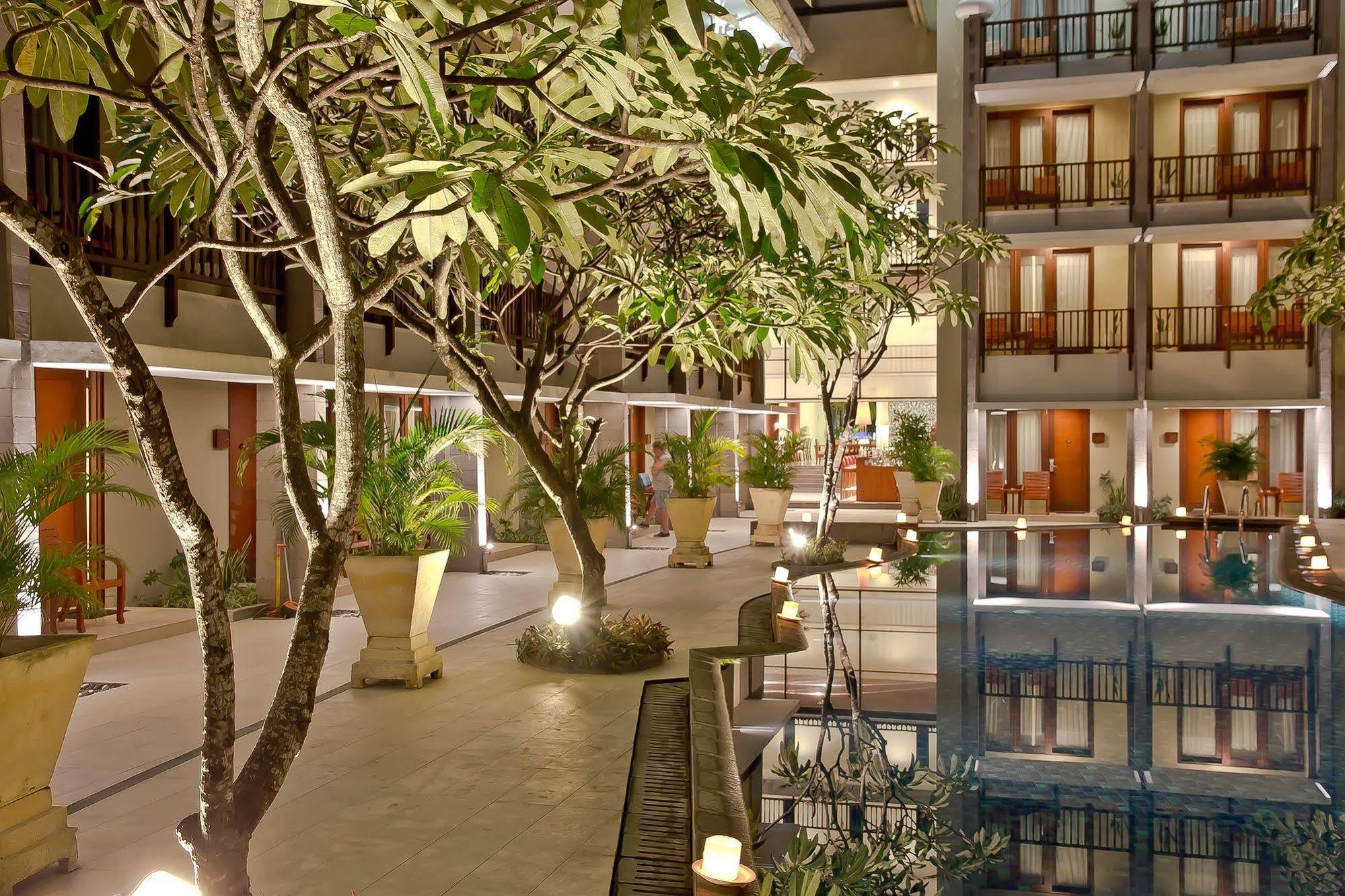 The Rani Hotel & Spa Kuta  Exterior photo